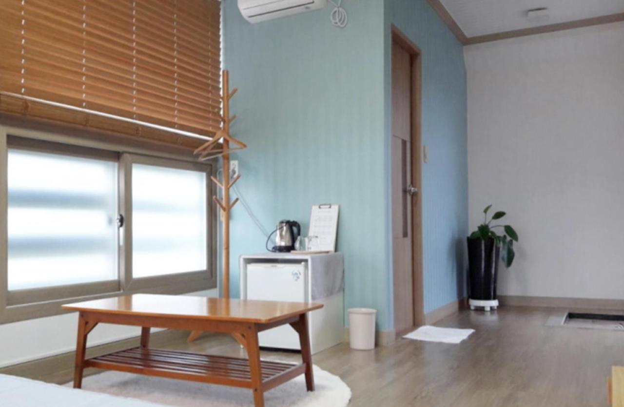 Moon Forest Guesthouse جيجو المظهر الخارجي الصورة