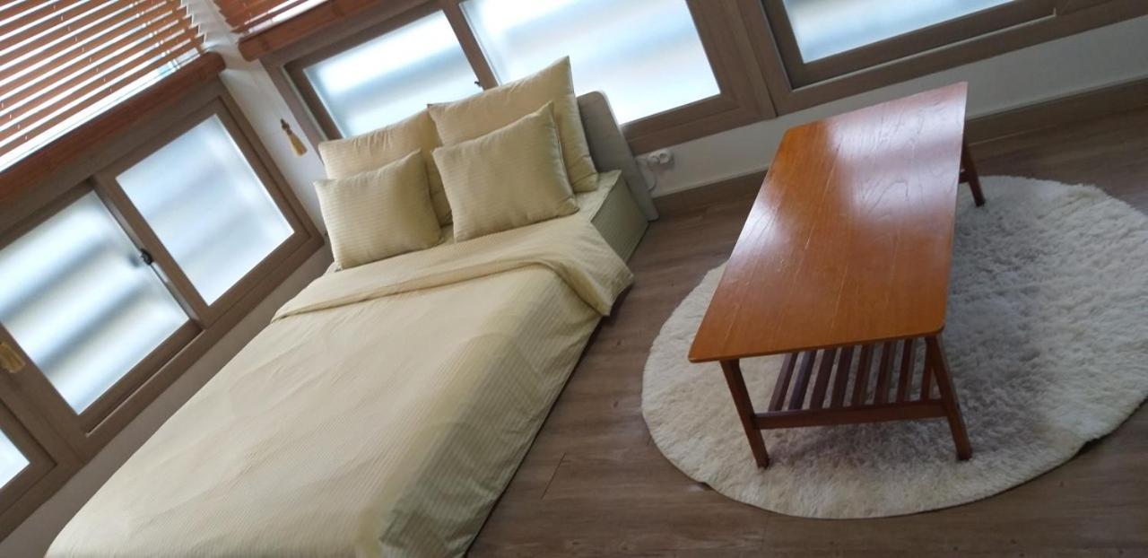 Moon Forest Guesthouse جيجو المظهر الخارجي الصورة